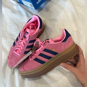 GAZELLE BOLD PINK GLOW PLATFORM